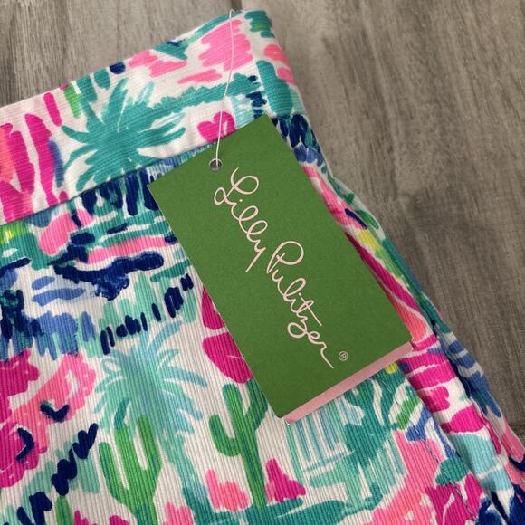 Lilly Pulitzer Men's Beaumont Chino Short Salt in the Air Tropical Size 36 NWT - Picture 2 of 8